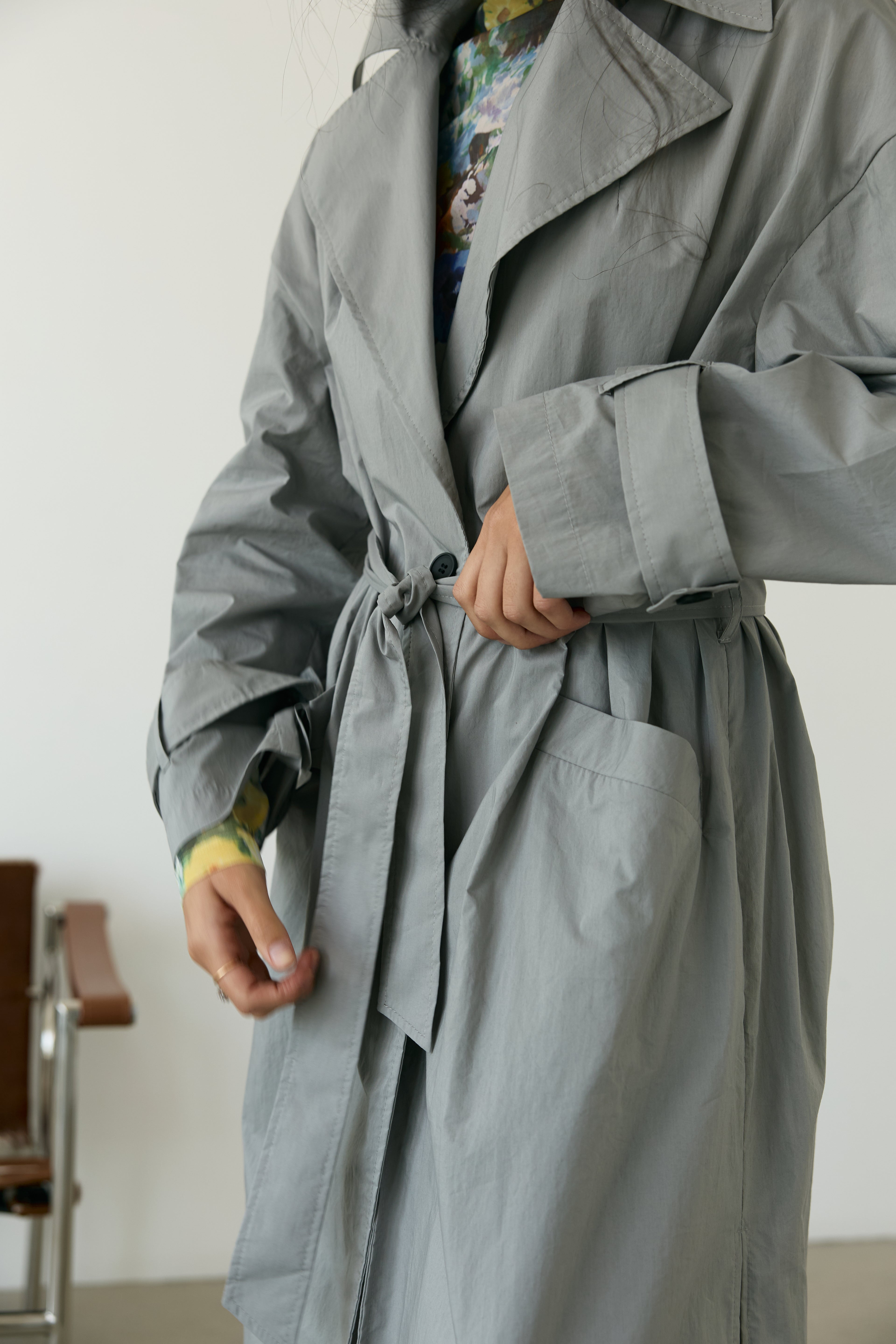DUST GREY SUMMER TRENCH