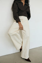 WIDE FORM DENIM PANTS