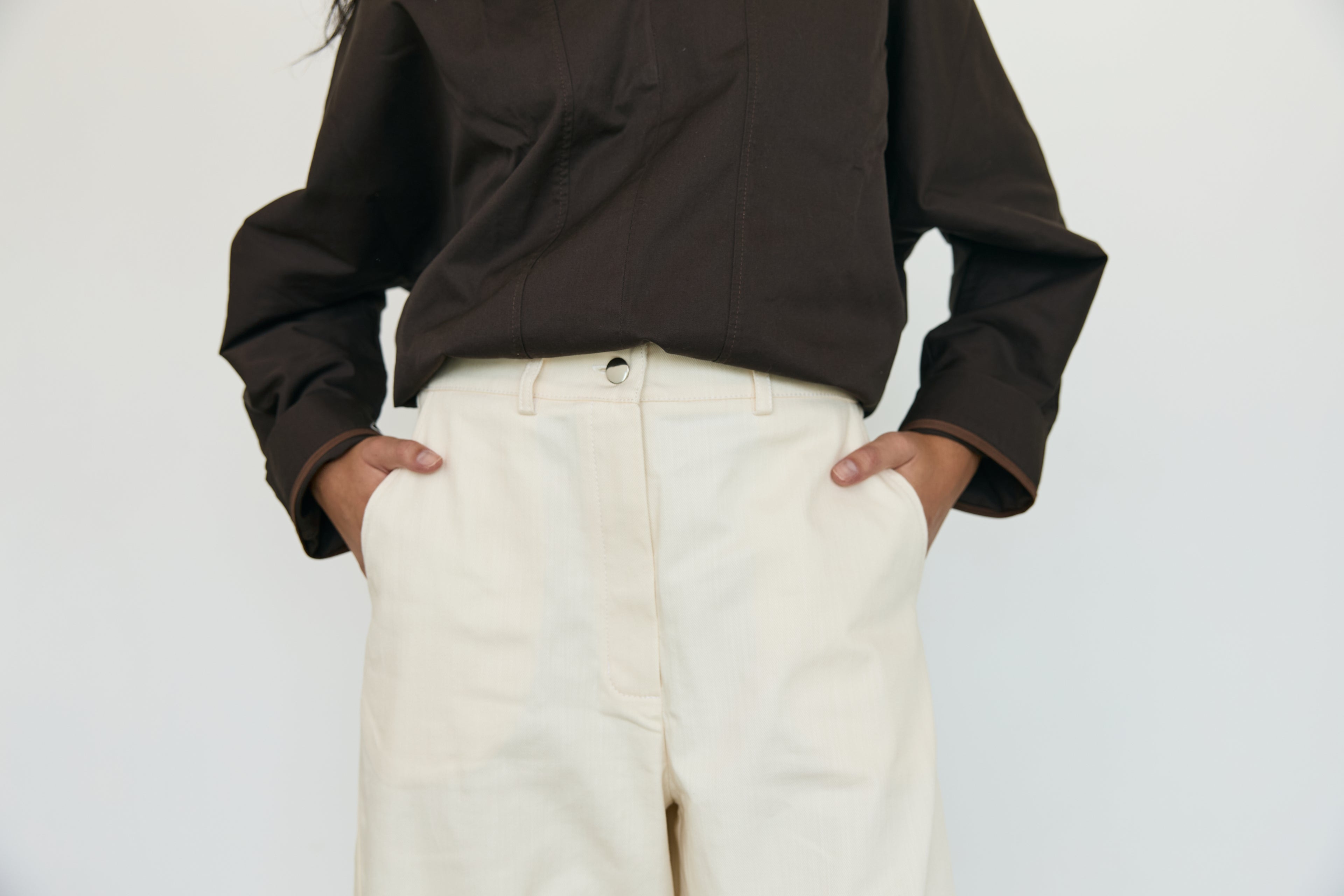 WIDE FORM DENIM PANTS